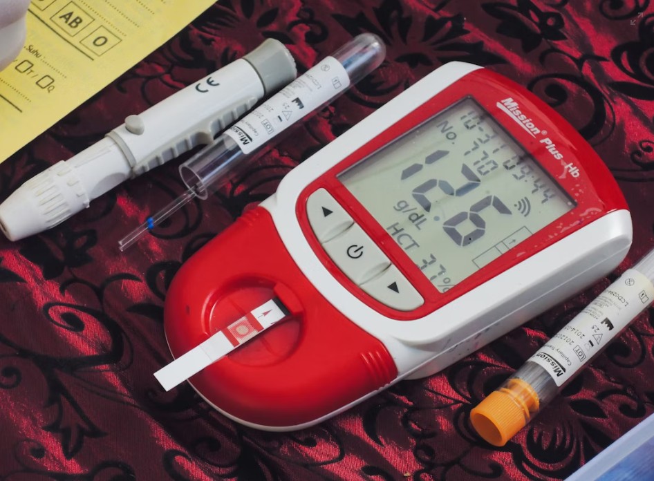 Read more about the article Sodium 검사 검사 정상 수치, 높을 때·낮을 때 원인 및 수분 균형