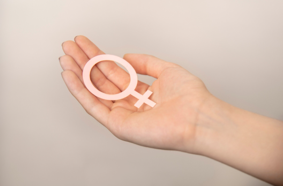 You are currently viewing Estrogen, total (총 에스트로겐) 검사 수치 해석과 여성 호르몬 균형